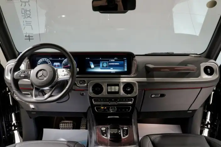 Mercedes-Benz G-Class 2024 Model G 350 – фото 8