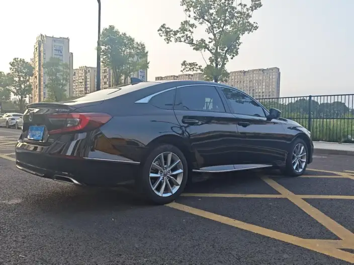 Honda Accord 2022 Model 260TURBO Deluxe Edition – фото 7