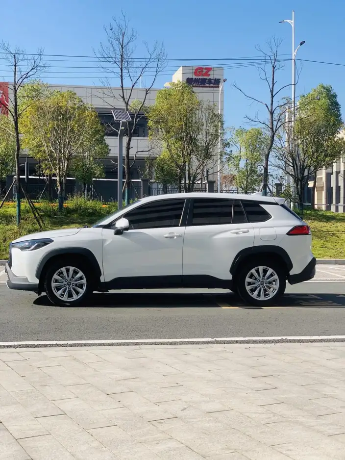 Toyota Corolla Cross 2024 Model 2.0L CVT Elite Edition – фото 4