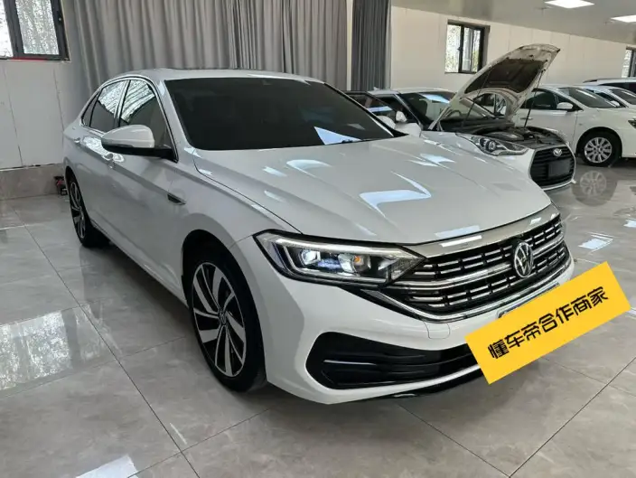 Volkswagen Sagitar 2023 Model 300TSI DSG Beyond Edition – фото 2