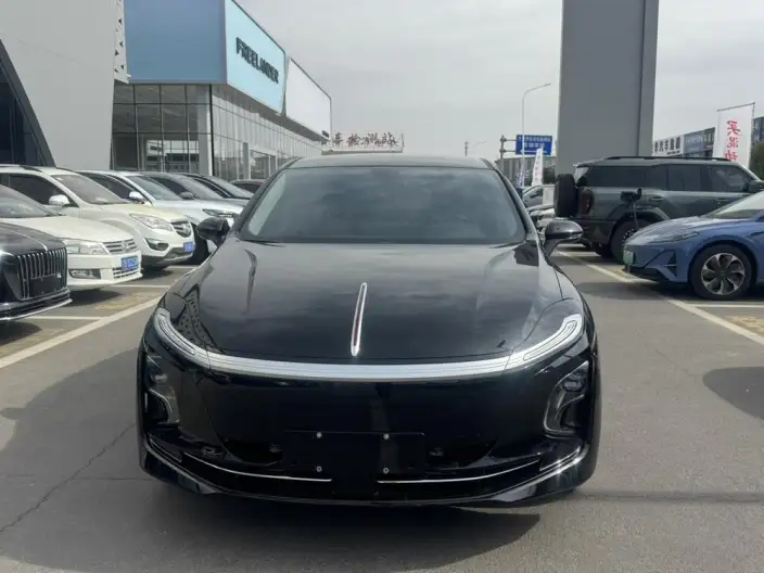 Hongqi E-QM5 2025 Model 500KM Travel Edition – фото 2