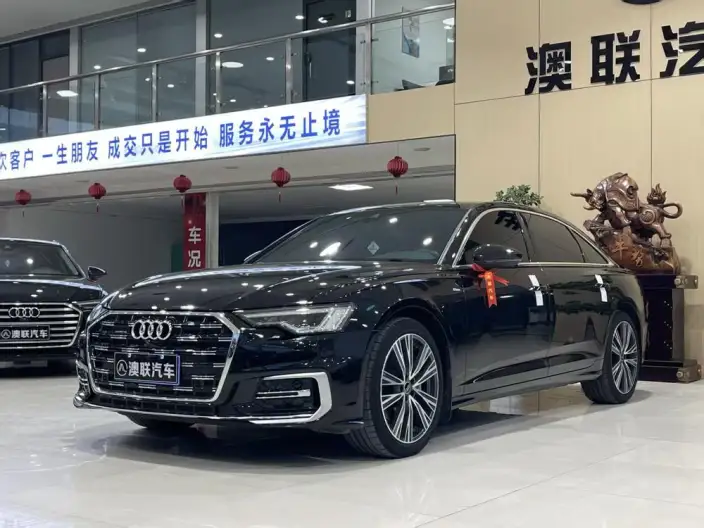 Audi A6L 2023 Model 45 TFSI quattro Exclusive Dynamic Model – фото 1