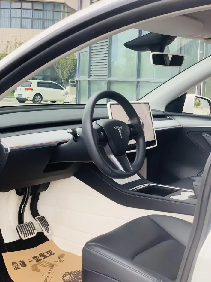 Model Y 2024 Model Rear-wheel drive version – фото 9