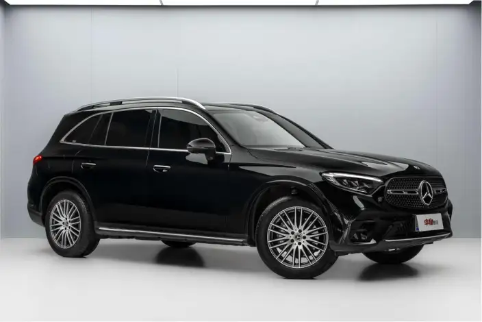 Mercedes-Benz GLC 2024 Model Facelift GLC 300 L 4MATIC Dynamic Model 5 seat – фото 3
