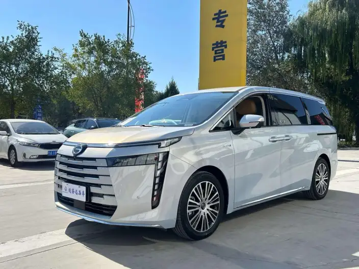 GAC Trumpchi E8 PHEV 2024 Model 2.0ATK 150km MAX+ – фото 1