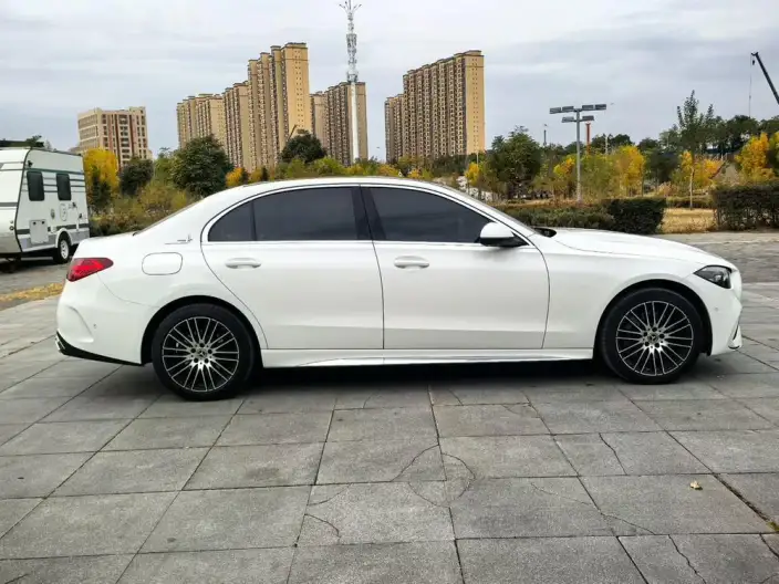 Mercedes-Benz C-Class 2024 Model Facelift C 260 L Sports Edition – фото 7