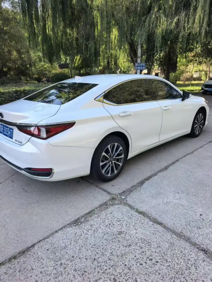Lexus ES 2025 Model 200 Premium – фото 6