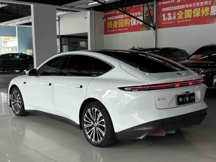 NIO ET5 2022 Model 75kWh – фото 4