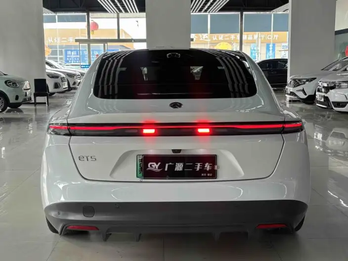 NIO ET5 2022 Model 75kWh – фото 5