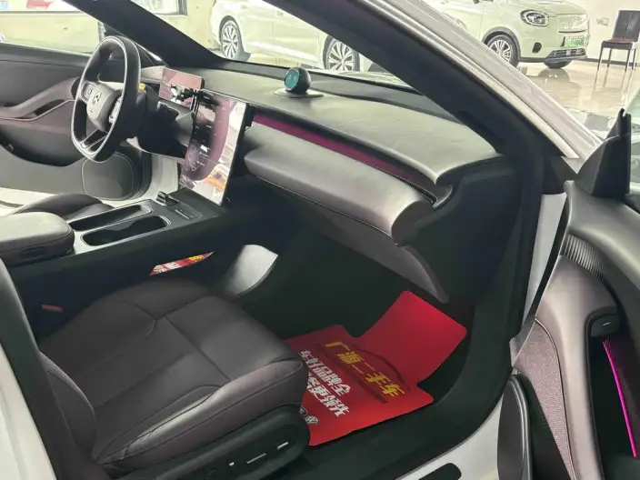 NIO ET5 2022 Model 75kWh – фото 9
