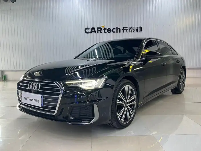 Audi A6L 2022 Model 45 TFSI quattro Exclusive Dynamic Model – фото 1