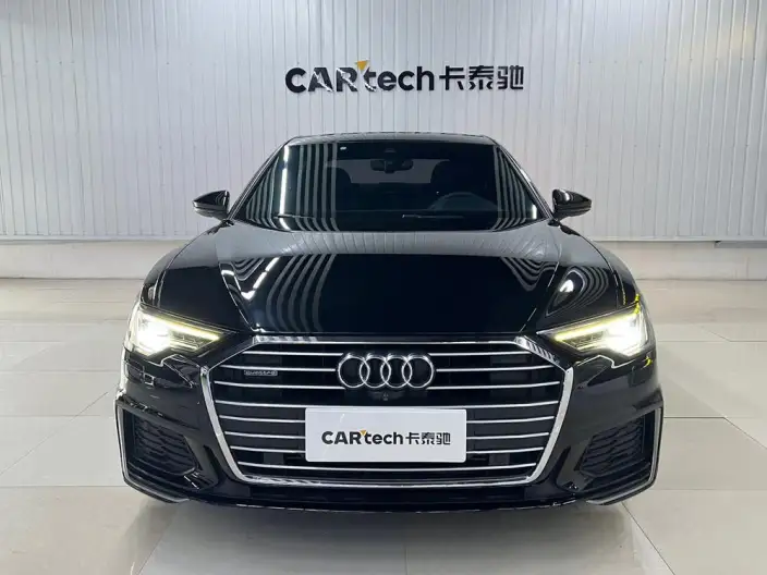 Audi A6L 2022 Model 45 TFSI quattro Exclusive Dynamic Model – фото 2