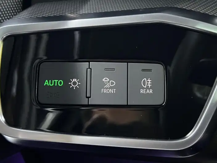 Audi A6L 2022 Model 45 TFSI quattro Exclusive Dynamic Model – фото 8