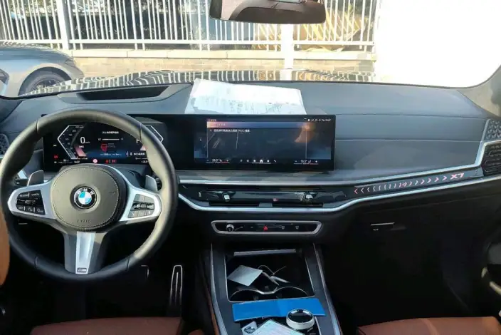 BMW X7 2024 Model xDrive40i Exclusive Model M Sports Set 6 seat – фото 6