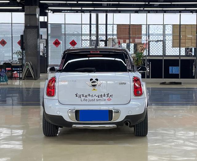MINI COUNTRYMAN 2014 1.6T COOPER ALL4 Fun – фото 3