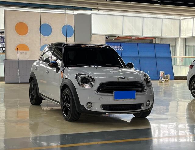 MINI COUNTRYMAN 2014 1.6T COOPER ALL4 Fun – фото 5
