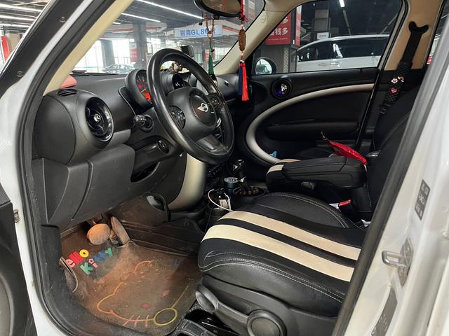 MINI COUNTRYMAN 2014 1.6T COOPER ALL4 Fun – фото 10