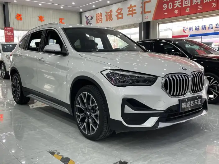 BMW X1 2022 Model xDrive25Li Exclusive Model – фото 2
