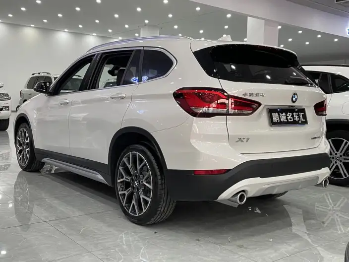 BMW X1 2022 Model xDrive25Li Exclusive Model – фото 3