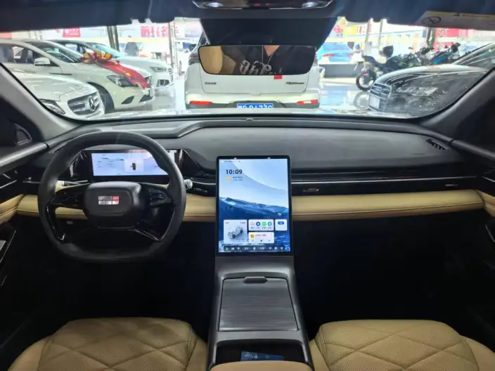 Geely Galaxy L6 2023 Model 1.5T DHT 60km AIR – фото 7