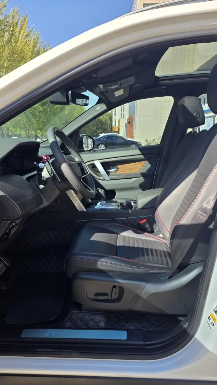 Land Rover Discovery Sport 2022 Model 249PS R-Dynamic S Performance version 5 seat – фото 9