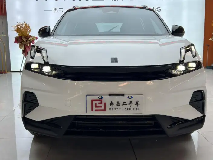 Lynk & Co 06 2025 Model Renew 1.5T Halo – фото 2