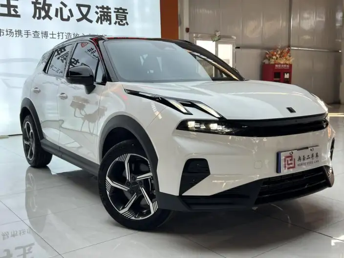 Lynk & Co 06 2025 Model Renew 1.5T Halo – фото 3