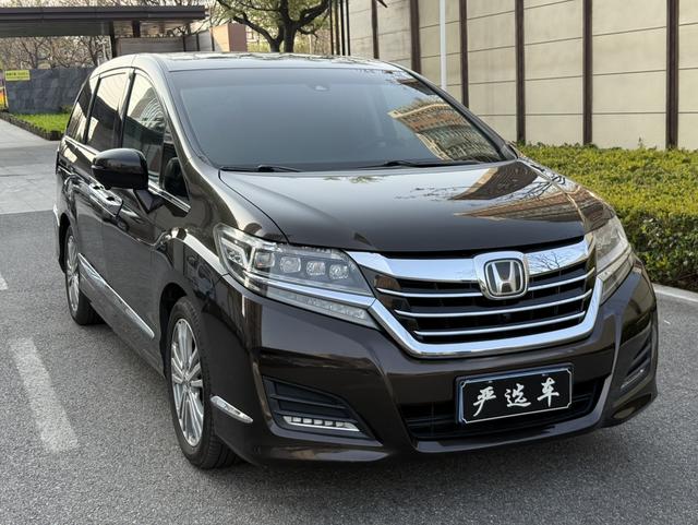 Honda Elysion 2016 2.4L Ultimate – фото 3