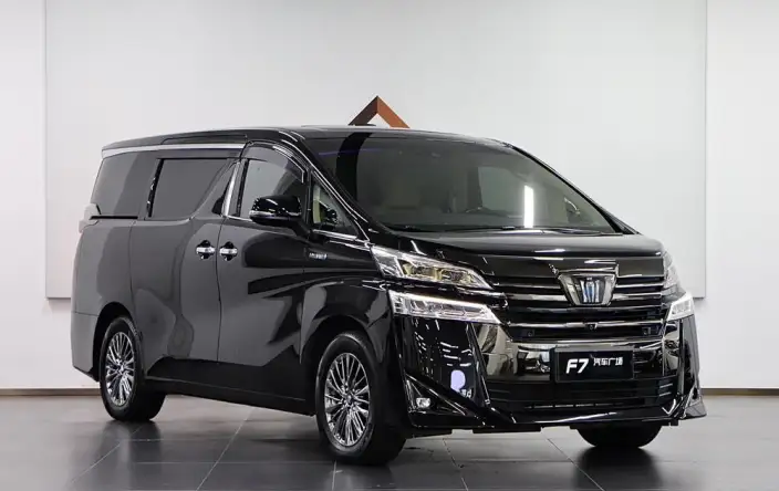 Vellfire 2021 Model Toyota Crown Hybrid 2.5L HV Deluxe Edition – фото 3