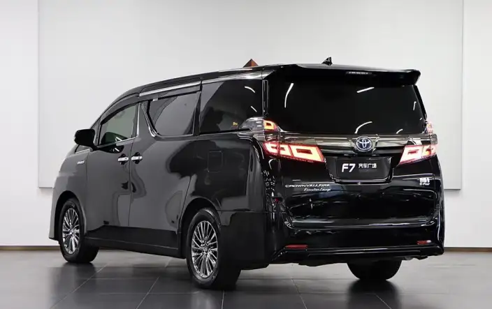 Vellfire 2021 Model Toyota Crown Hybrid 2.5L HV Deluxe Edition – фото 5