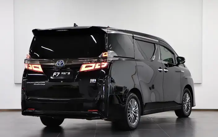 Vellfire 2021 Model Toyota Crown Hybrid 2.5L HV Deluxe Edition – фото 7