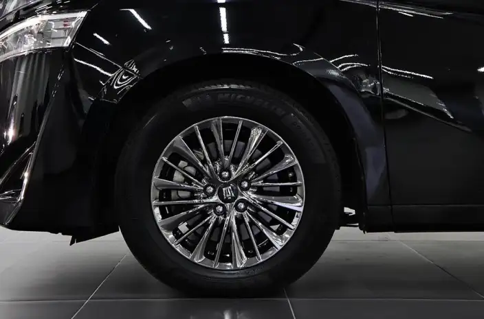 Vellfire 2021 Model Toyota Crown Hybrid 2.5L HV Deluxe Edition – фото 8