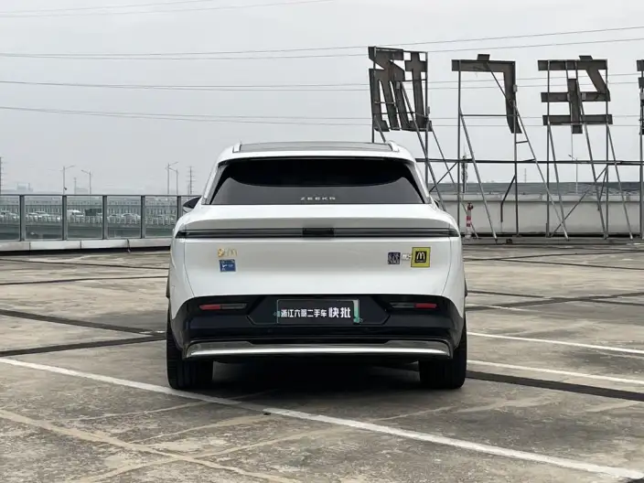 ZEEKR 7X 2025 Model 75kWh Rear Drive Smart Driving Edition – фото 5