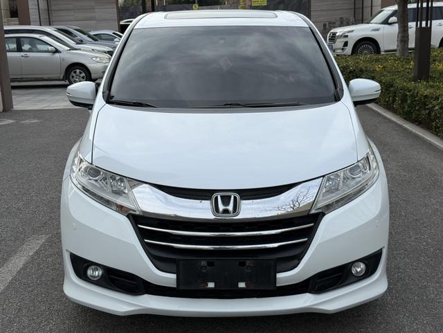 Honda Odyssey 2015 модификация 2.4L Deluxe Edition – фото 2