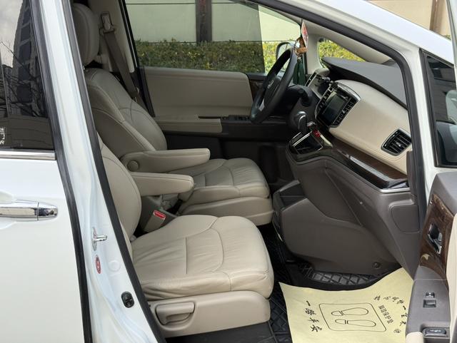 Honda Odyssey 2015 модификация 2.4L Deluxe Edition – фото 13