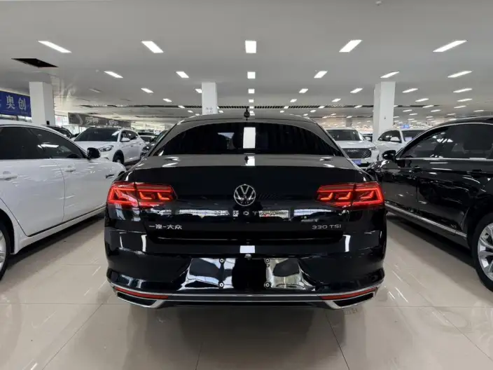 Volkswagen Magotan 2021 Model 330TSI DSG 30th Anniversary Memorial Edition – фото 5
