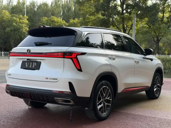 Changan CS75 PLUS 2023 Model Third generation 1.5T Automatic Luxury Model – фото 6