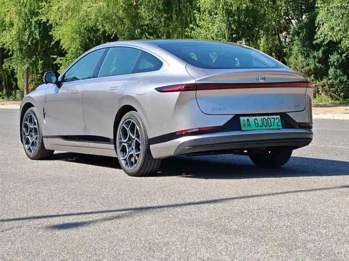 Changan Qiyuan A07 2025 Model Blue whale Extended Range 230 Noble Model