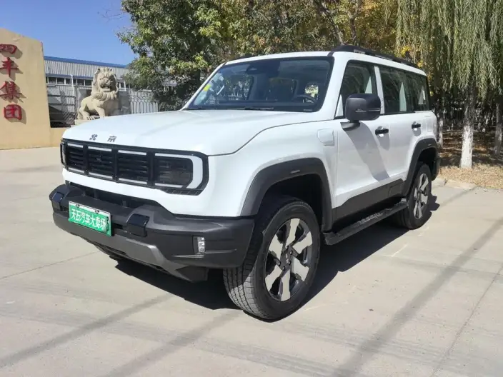 BAIC BJ40 Extended Range 2026 Model Long Battery Life Pro 201 Max