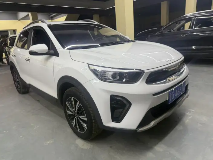 Kia Stonic 2021 Model 1.4L CVT Fun Xiang Edition