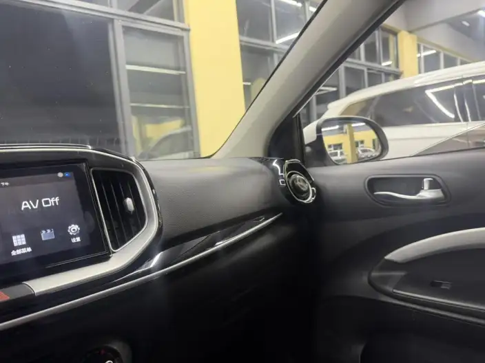 Kia Stonic 2021 Model 1.4L CVT Fun Xiang Edition – фото 9