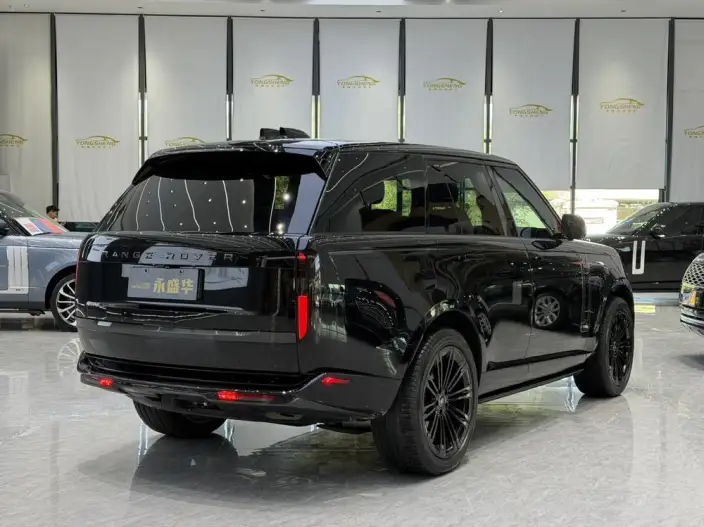 Range Rover 2025 Model 3.0T Automatic 4WD 5 seat Parallel Imported – фото 3