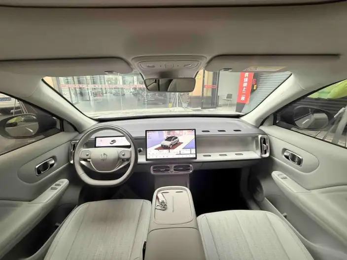 Leapmotor B10 2025 Model 510 Yuexiang Edition – фото 8