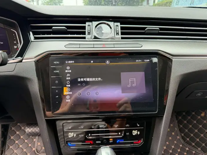 Volkswagen Magotan 2021 Model 330TSI DSG 30th Anniversary Memorial Edition – фото 8
