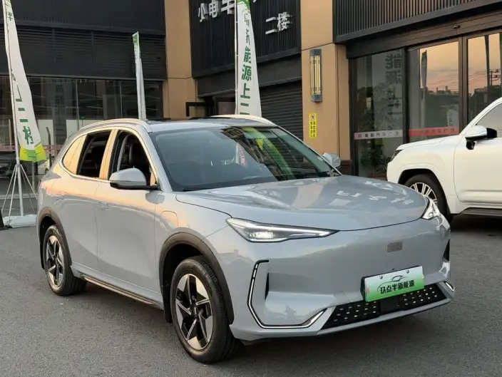 Geely Galaxy E5 2026 Model 610km Tiggo + Edition – фото 3