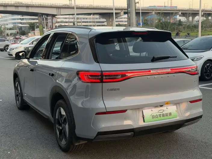 Geely Galaxy E5 2026 Model 610km Tiggo + Edition – фото 4