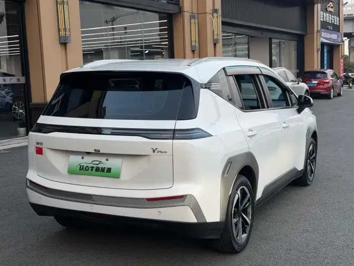 AION Y 2025 Model Plus 510 Lexiang Edition 58.4kWh – фото 6