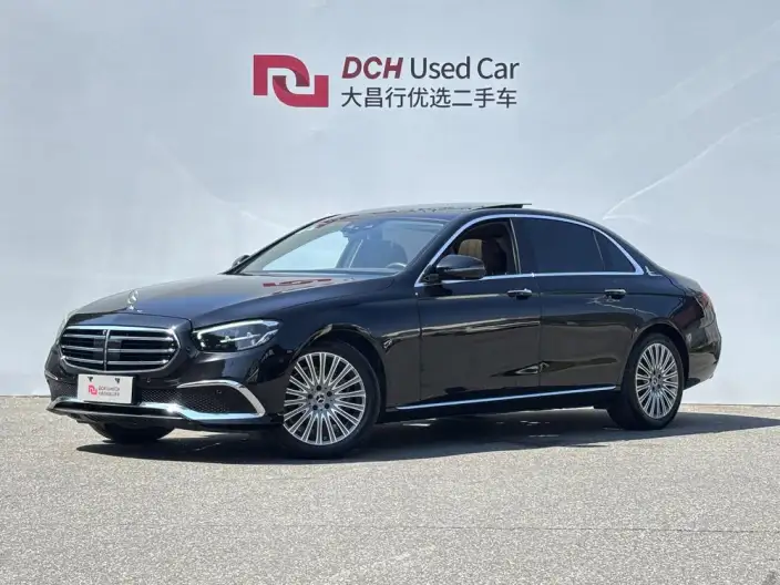Mercedes-Benz E-Class 2023 Model E 300 L Luxury Model sedan – фото 1