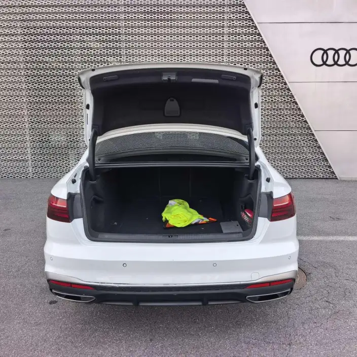 Audi A4 L 2024 Model 40 TFSI Fashion Dynamic Model – фото 7