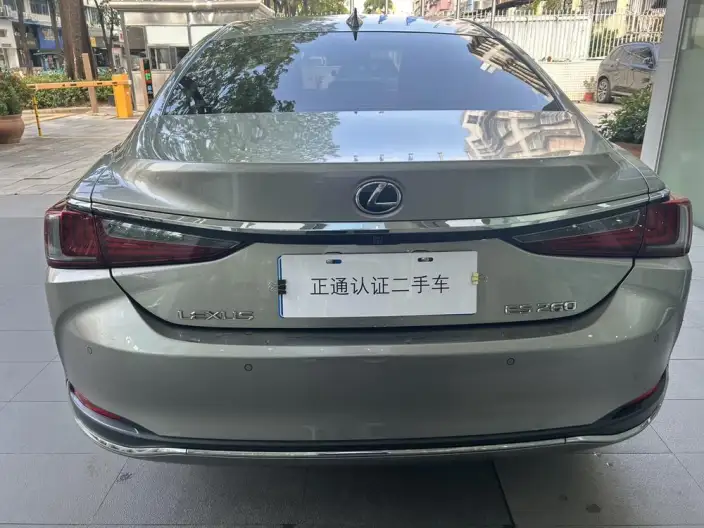 Lexus ES 2022 Model 200 Superior Edition – фото 5